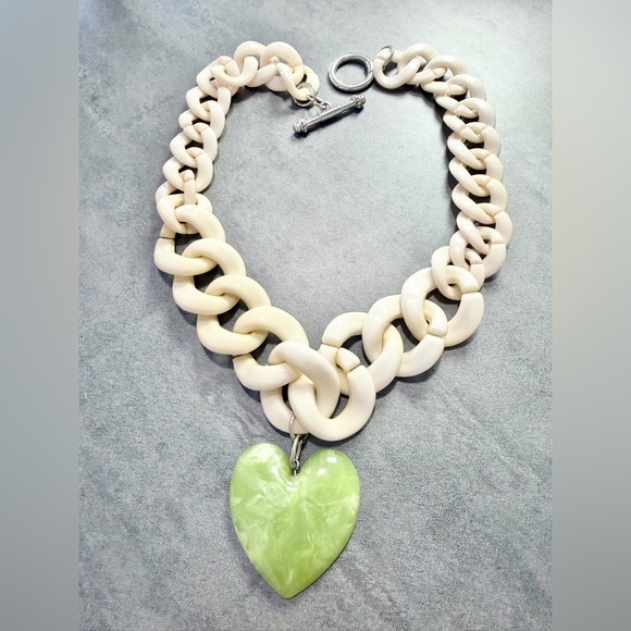 Jewelry - Cream Acrylic Over sized Chain Necklace With Large Lime Green Heart Pendant